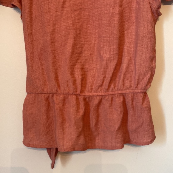 Mine Crossover Tie Front Rust Colored Top - Picture 7 of 12